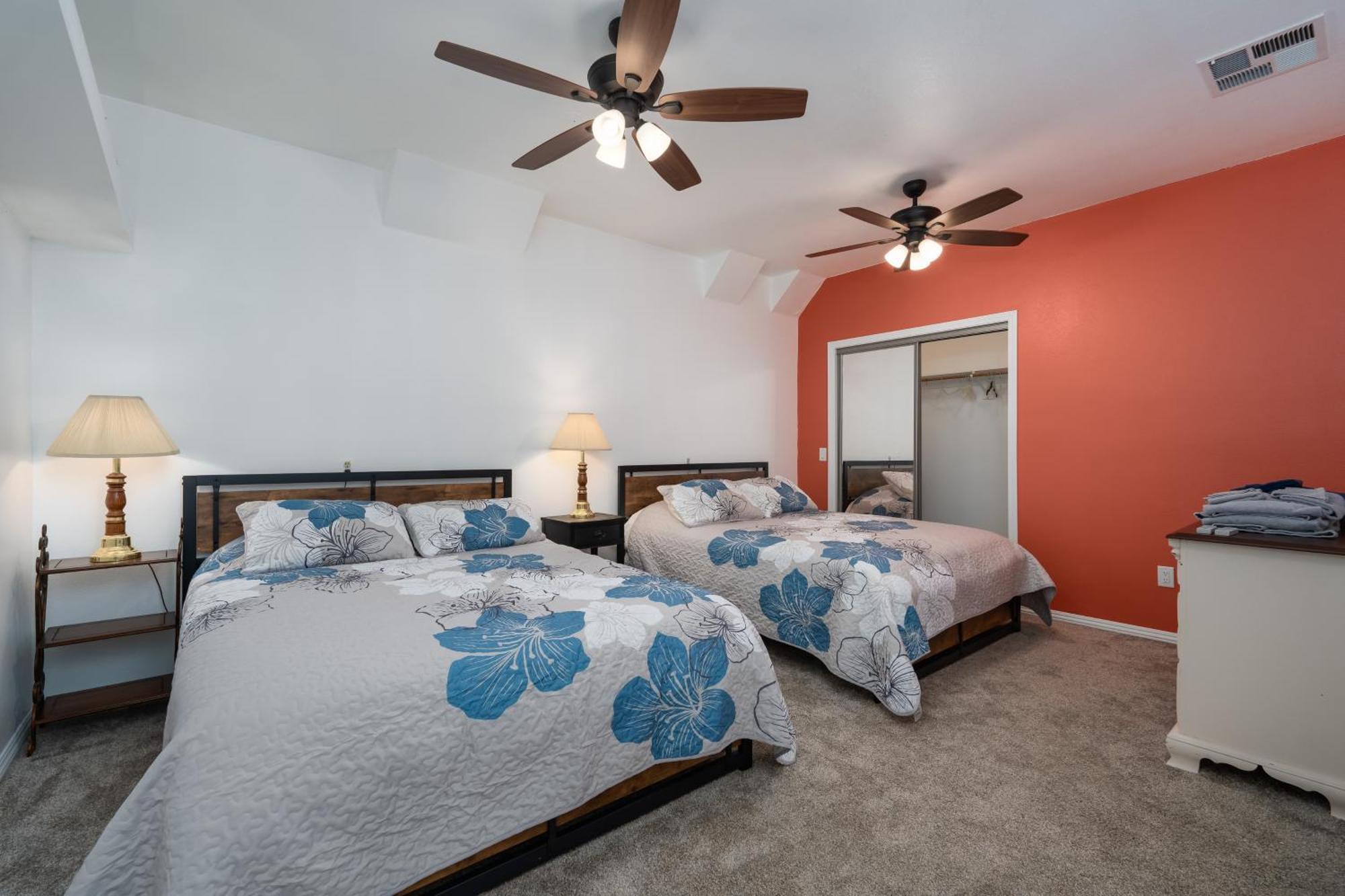 Yosemite Gateway Sleeps 18 - Near Bass Villa *