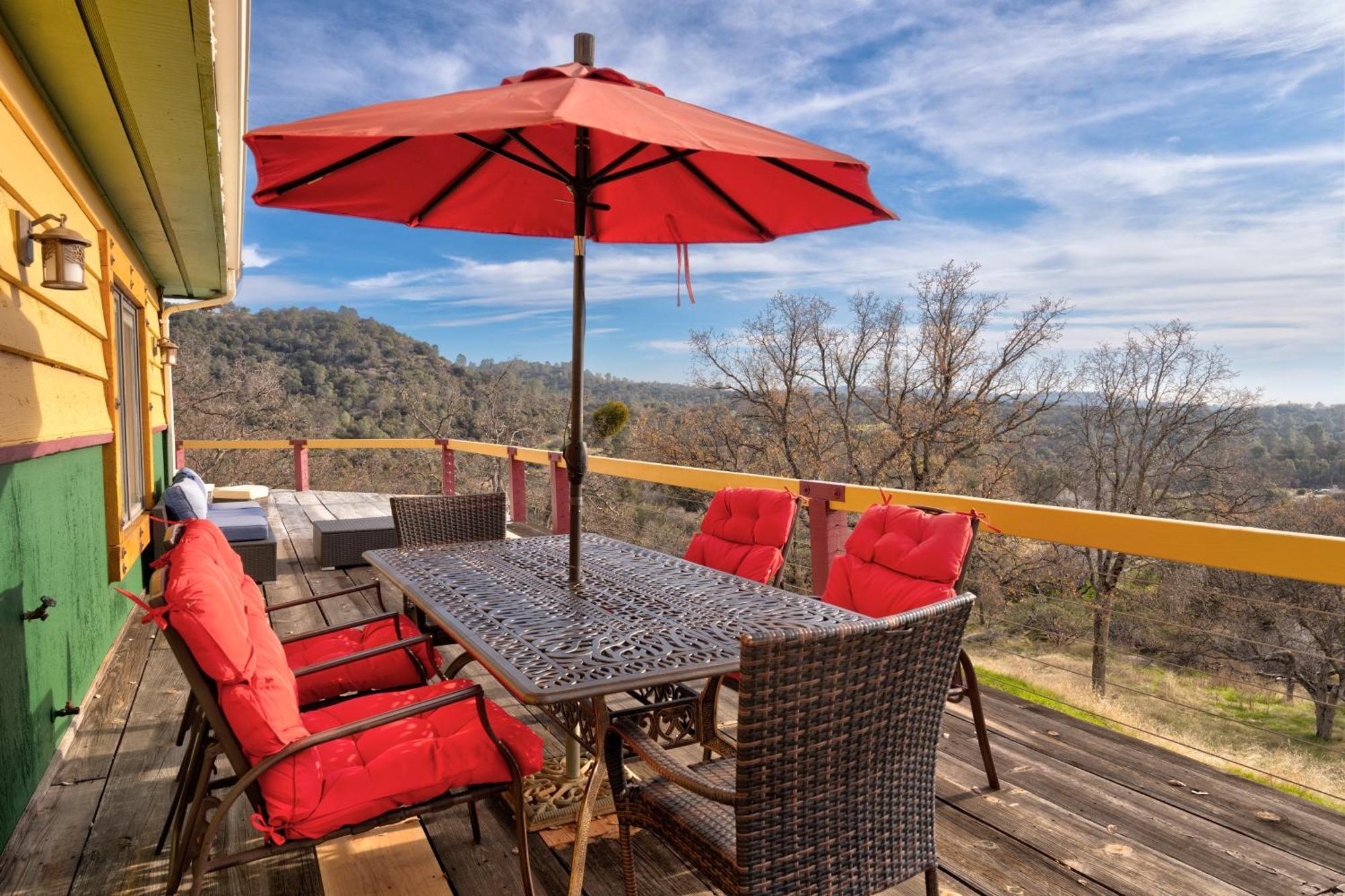 Yosemite Gateway Sleeps 18 - Near Bass Coarsegold